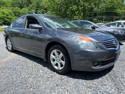 2009 Nissan Altima for sale at Auto Warehouse in Poughkeepsie NY