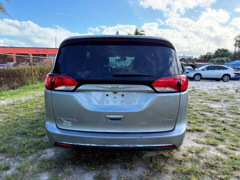 2017 Chrysler Pacifica Limited