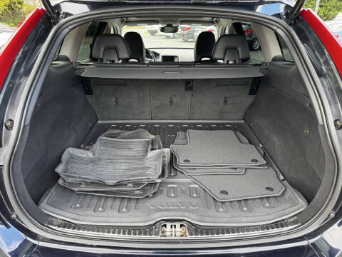 2016 Volvo XC60 T6 Drive-E