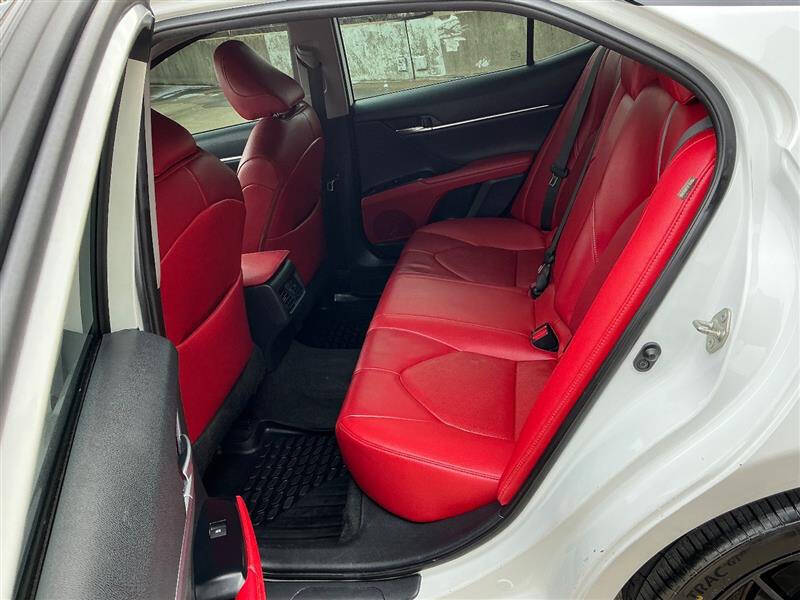 2019 Toyota Camry XSE