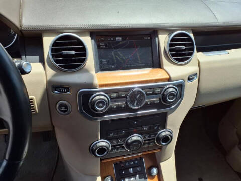 2016 Land Rover LR4 HSE LUX