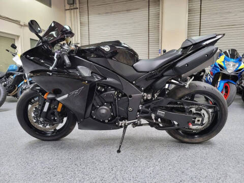 2012 Yamaha YZF-R1
