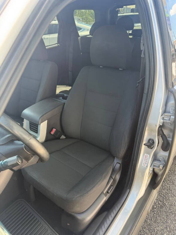 2009 Ford Escape XLT