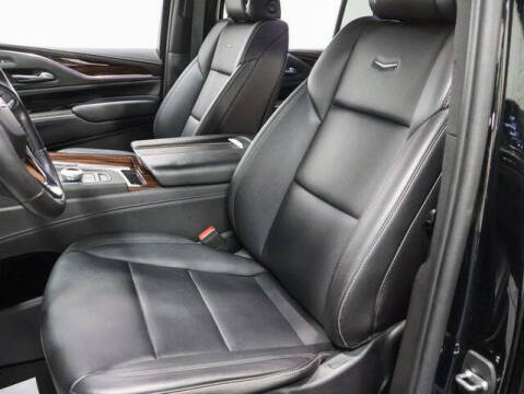 2021 Cadillac Escalade Luxury