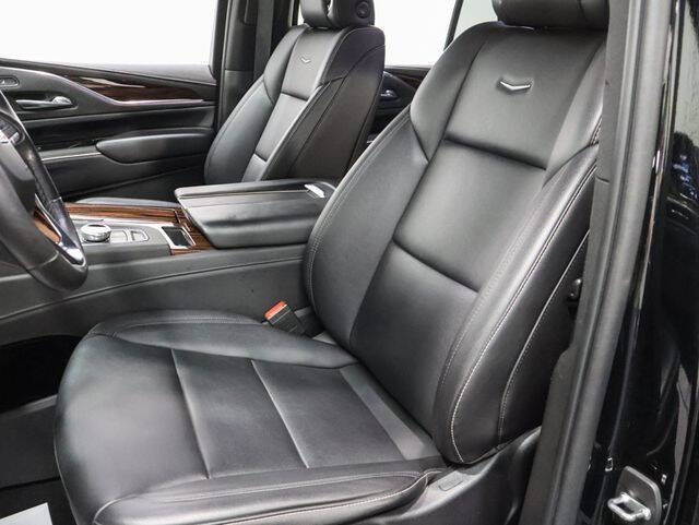 2021 Cadillac Escalade Luxury