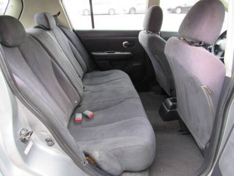 2007 Nissan Versa 1.8 S