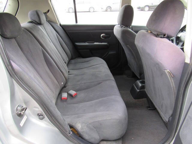 2007 Nissan Versa 1.8 S