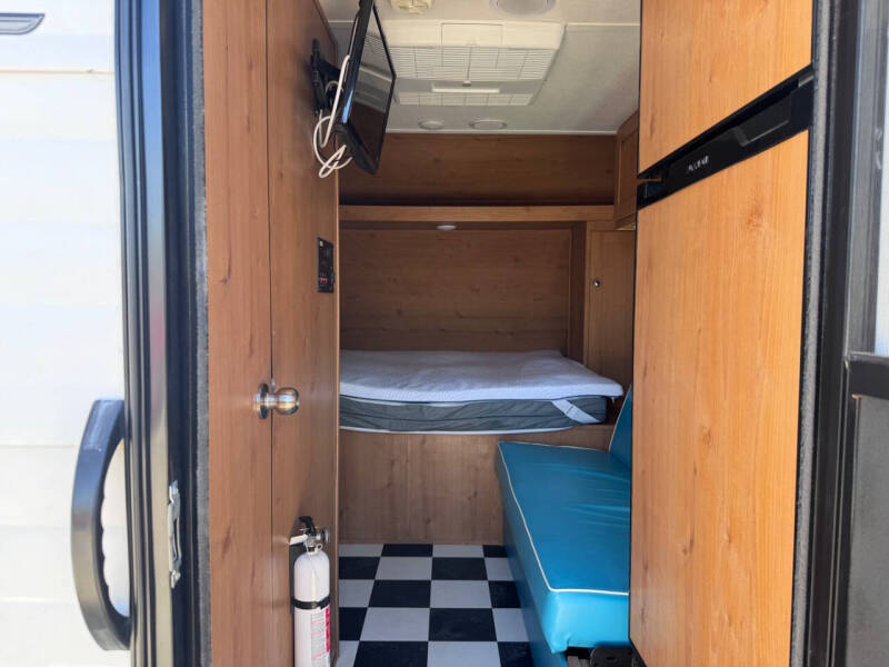 2023 Riverside RV Retro 135