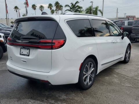 2026 Chrysler Pacifica Pinnacle