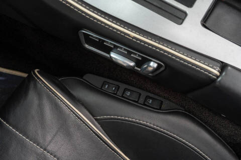 2014 Aston Martin DB9 Volante