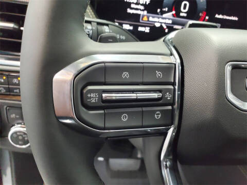 2025 GMC Yukon Elevation