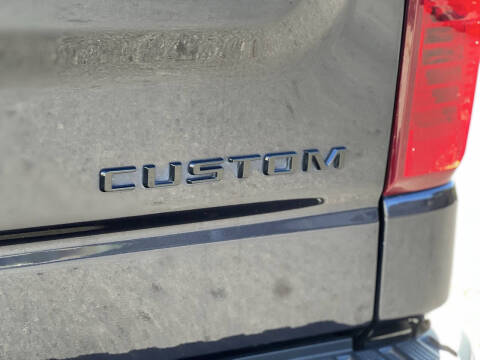 2023 Chevrolet Silverado 1500 Custom