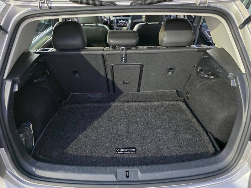 2015 Volkswagen Golf TSI S