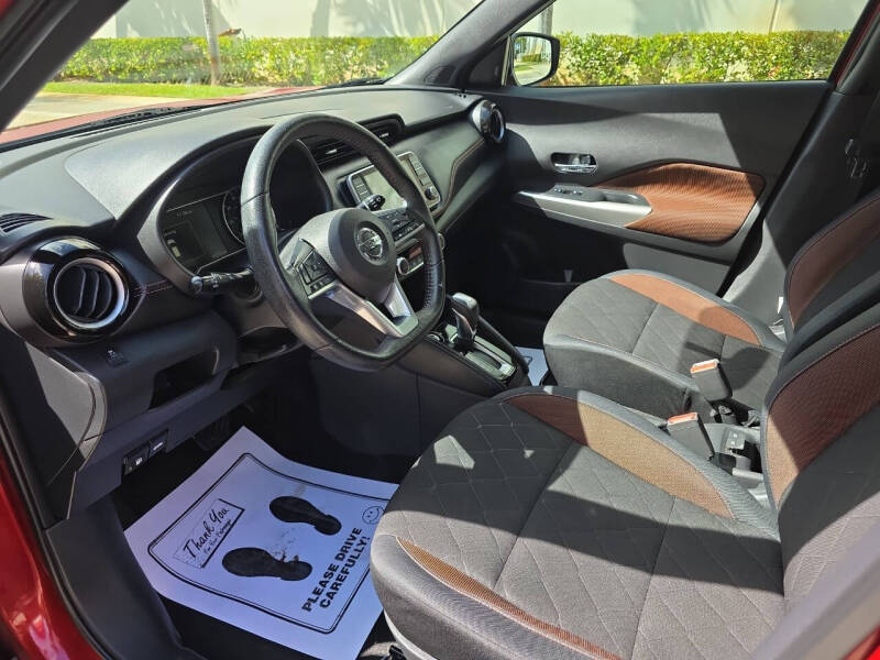 2018 Nissan Kicks SR