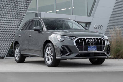 2022 Audi Q3 quattro S line Prem Plus 45 TFSI