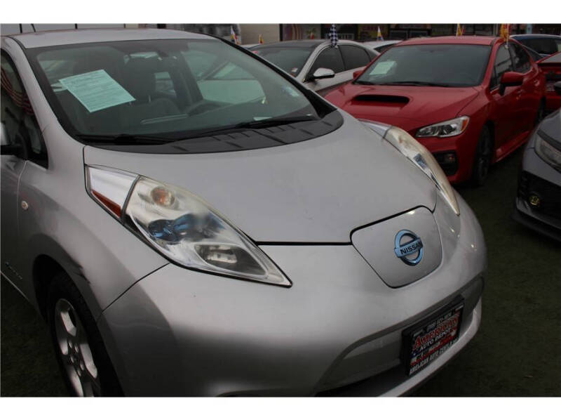 2012 Nissan LEAF