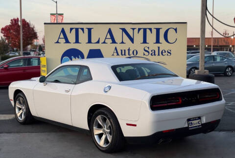 2017 Dodge Challenger SXT