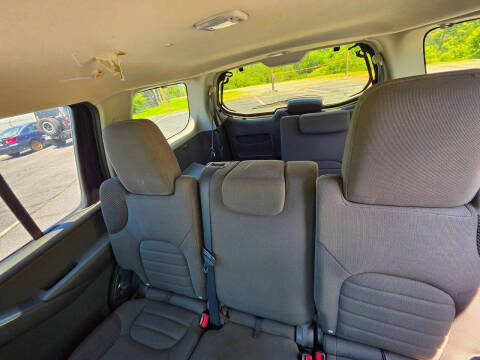 2012 Nissan Pathfinder LE