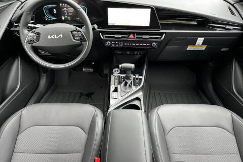 2026 Kia Niro EX