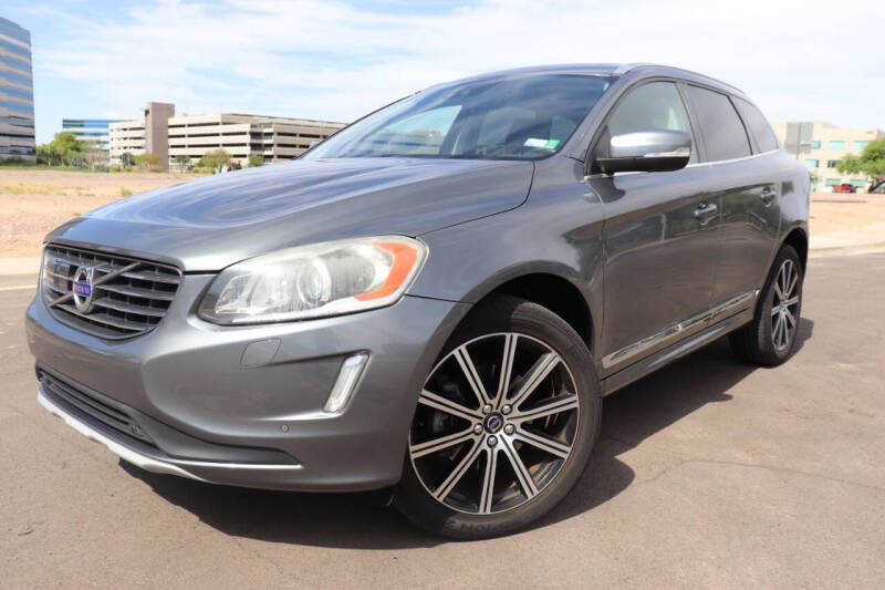 2016 Volvo XC60 T5 Drive-E Platinum