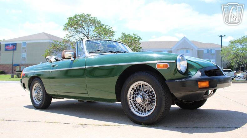 1977 MG B
