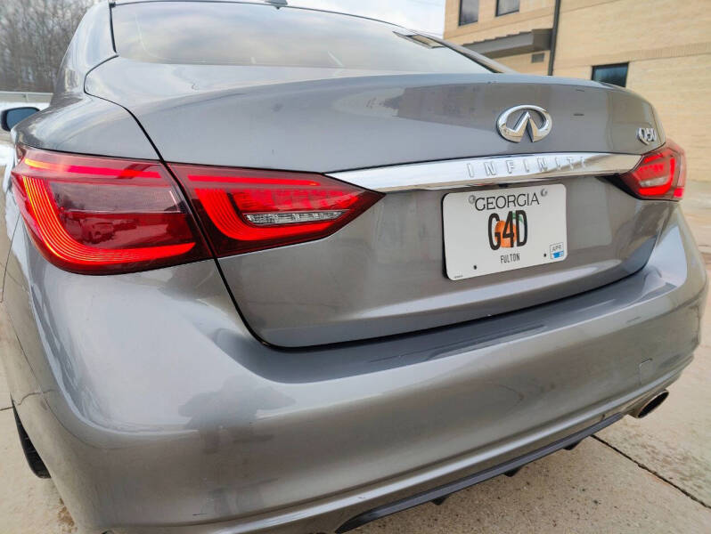 2018 Infiniti Q50 2.0T Luxe