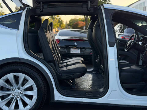 2020 Tesla Model X