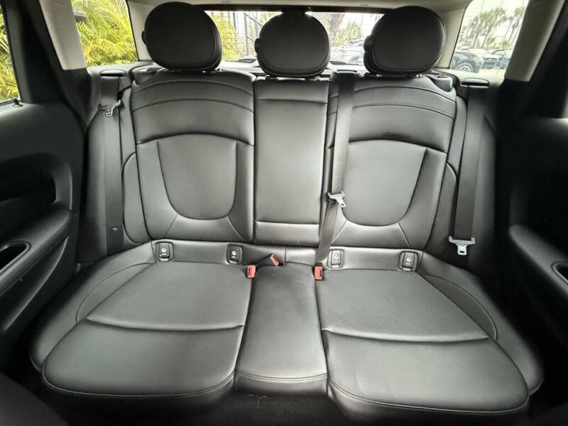 2016 MINI Clubman Cooper