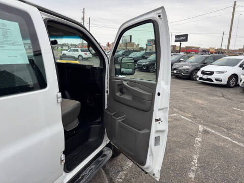 2015 GMC Savana 2500