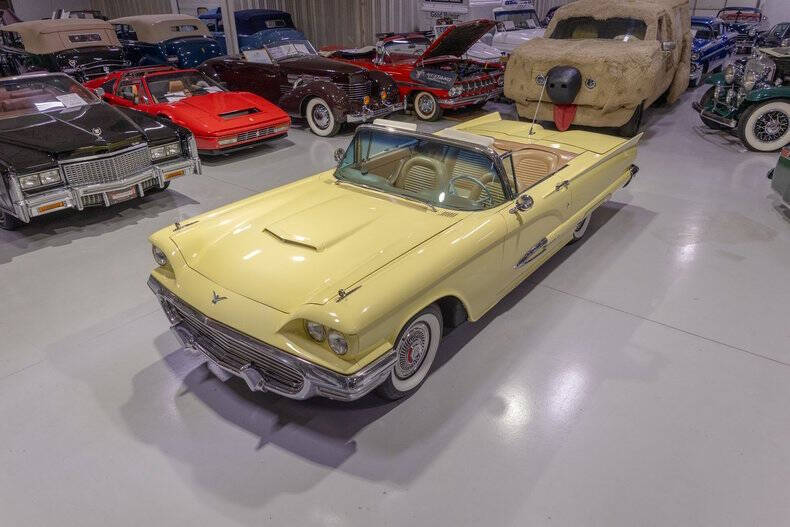 1959 Ford Thunderbird