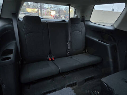 2016 GMC Acadia SLE-2