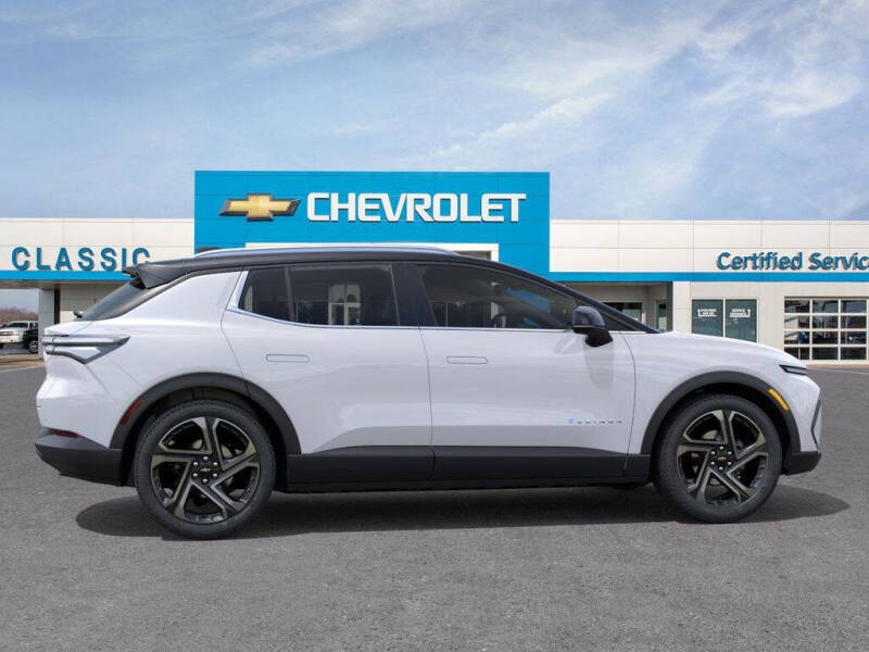 2026 Chevrolet Equinox EV LT 2