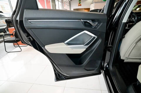 2021 Audi Q3 quattro S line Premium 45 TFSI