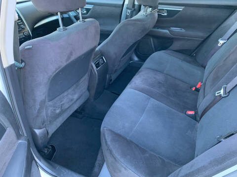 2013 Nissan Altima 3.5 SV