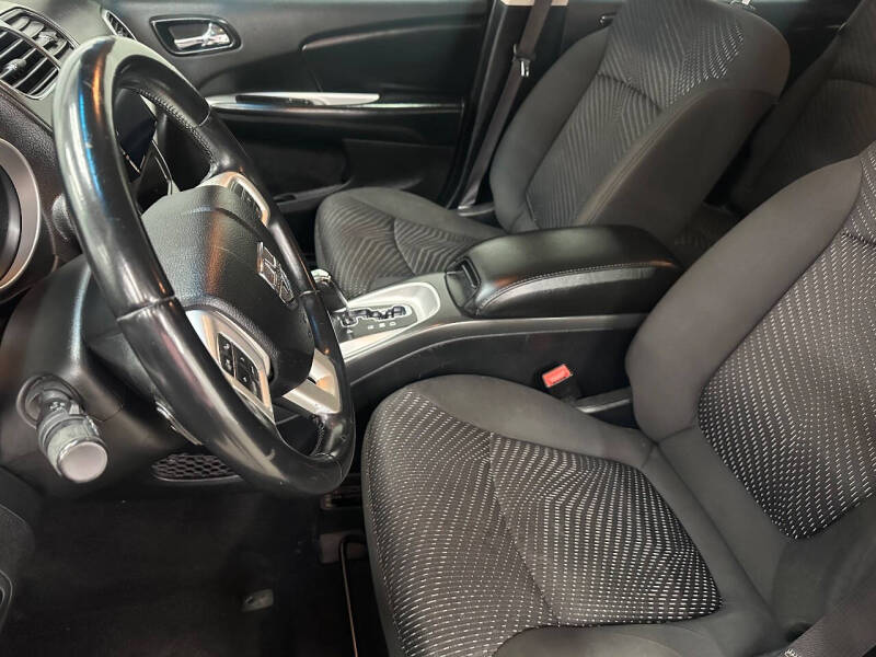 2017 Dodge Journey SE