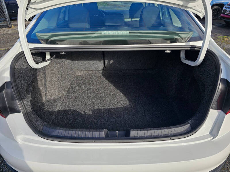 2024 Volkswagen Jetta S