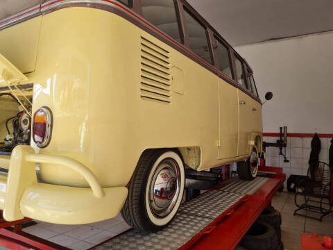 1975 Volkswagen Bus