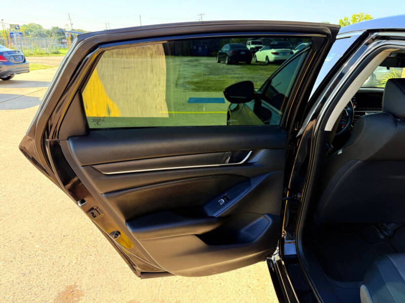 2019 Honda Accord LX