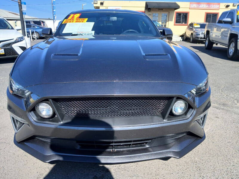 2019 Ford Mustang EcoBoost