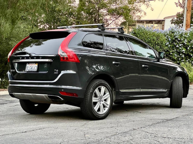 2016 Volvo XC60 T6 Drive-E