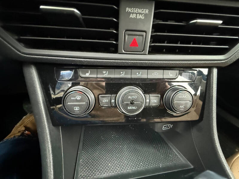 2019 Volkswagen Jetta SEL