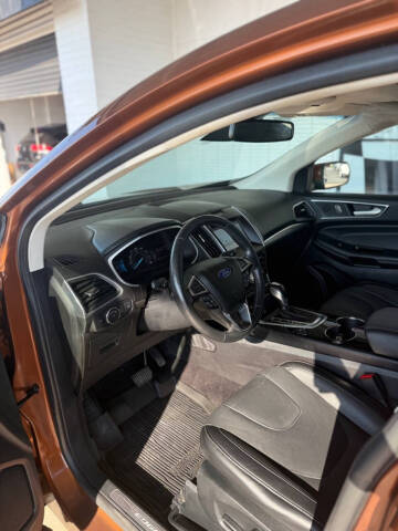 2017 Ford Edge Titanium