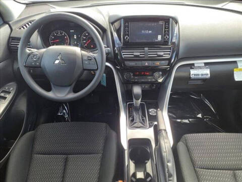 2024 Mitsubishi Eclipse Cross ES