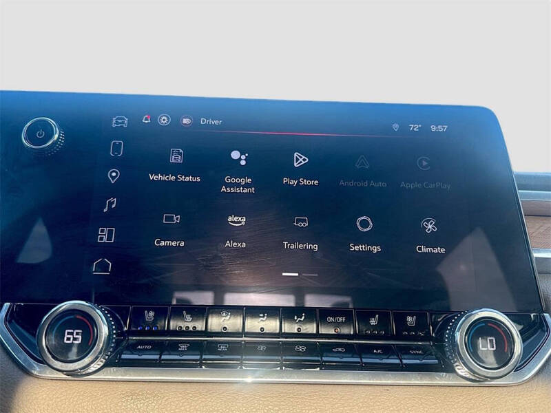 2023 GMC Canyon Denali