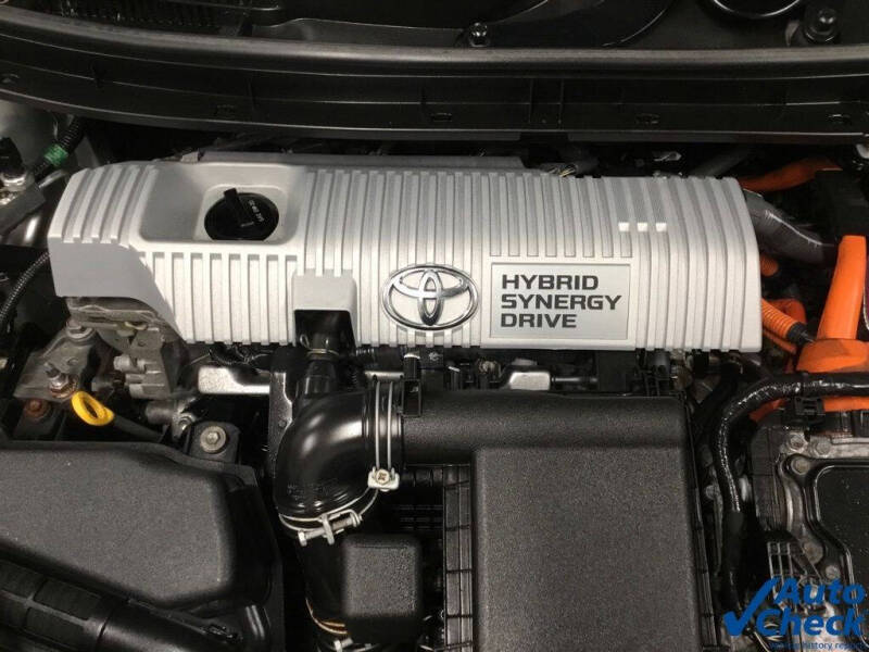 2015 Toyota Prius Three