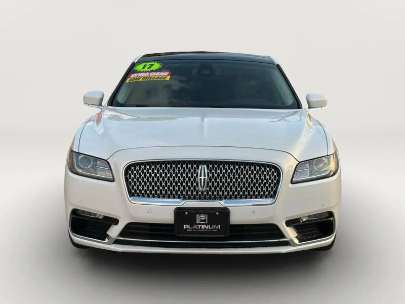 2017 Lincoln Continental Select