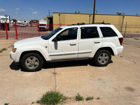 2007 Jeep Grand Cherokee for sale at FIRST CHOICE MOTORS in Lubbock TX