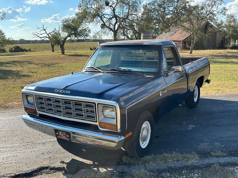 1982 Dodge RAM 150 Miser