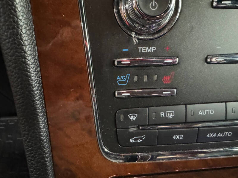 2016 Lincoln Navigator Select