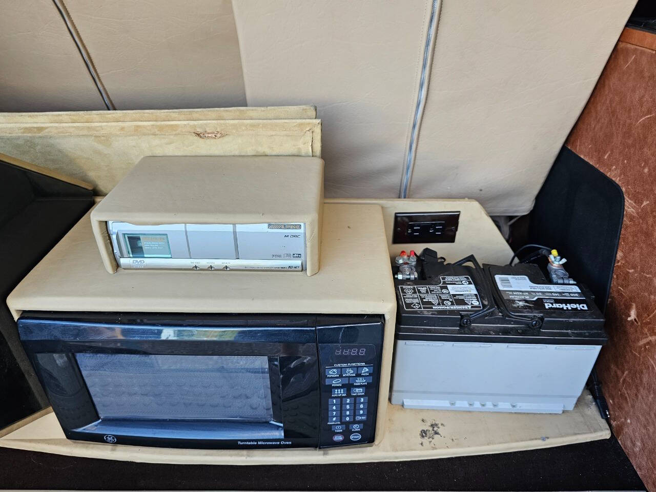 2005 Ford Excursion 20